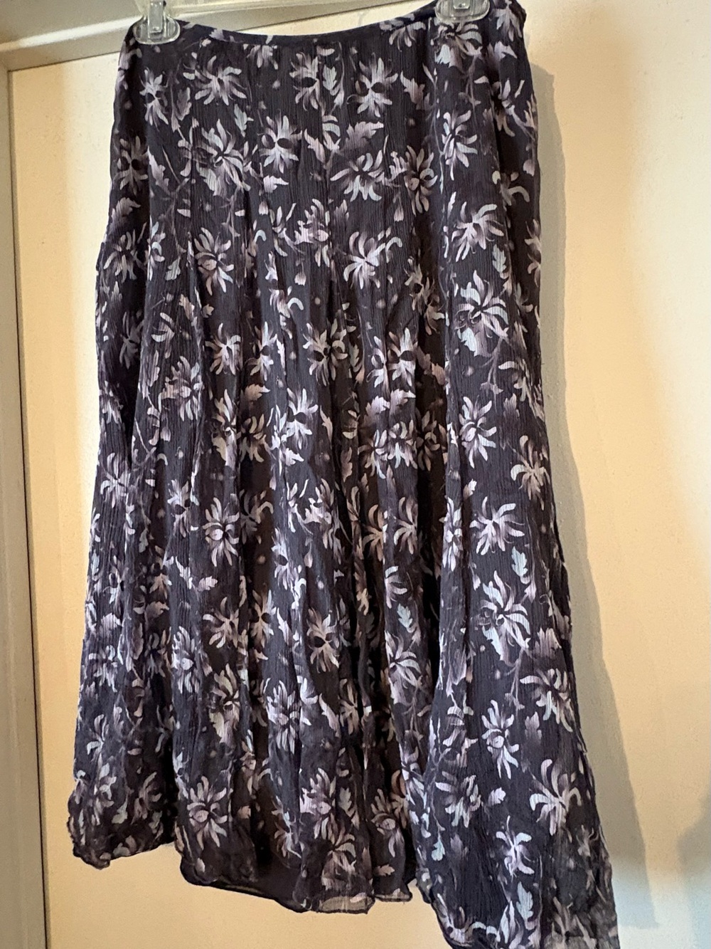 Jones New York Collection Petite 100% Silk Floral Crinkle Midi Skirt 8P